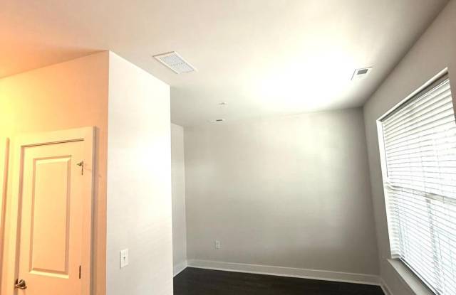 145 GROWDEN Landing Gallery 4