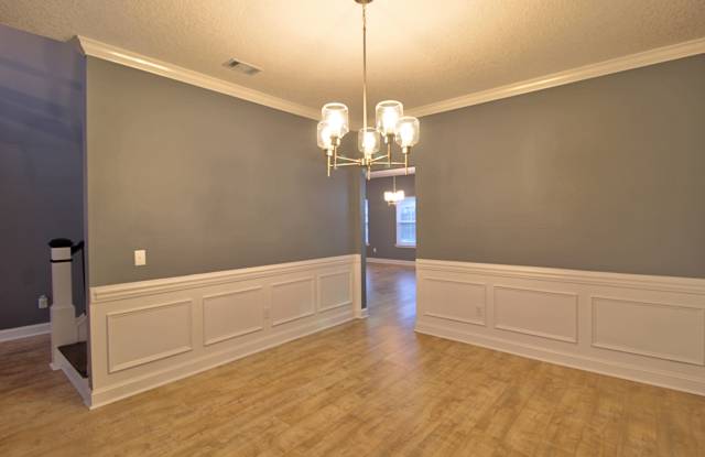 432 Fairview Circle Gallery 3