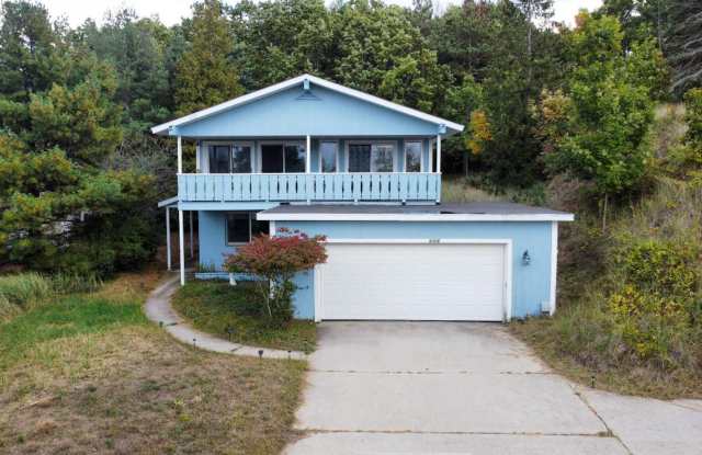 9306 Whispering Sands Drive - 9306 Whispering Sands Drive, Ottawa County, MI 49460