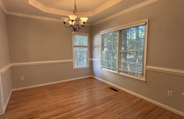 304 Skinny Pine Court Gallery 3