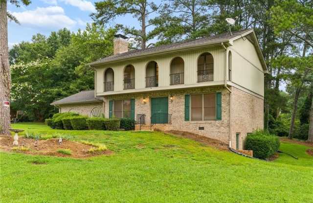 4143 Wellington Hills Drive Gallery 1