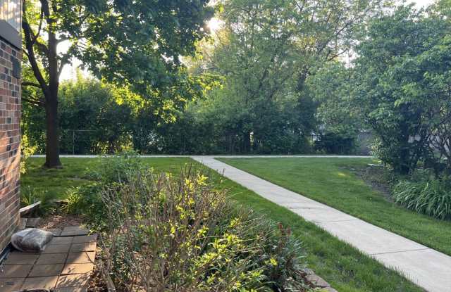 7344 country creek Way Gallery 4