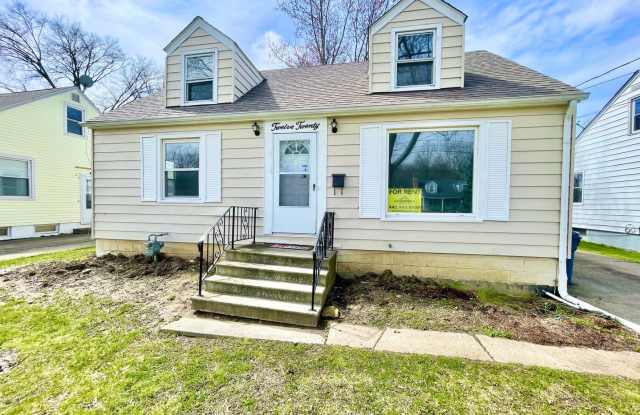 3 Bed - 1 Bath - Lorain photos photos