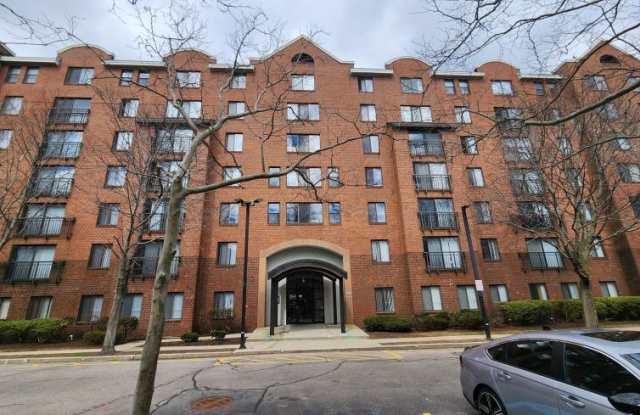 66 Beach Point Pl. - 66 Beach Point Place, Boston, MA 02125 66 Beach Point Pl. - 66 Beach Point Place, Boston, MA 02125