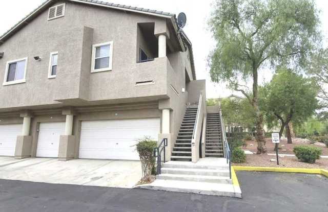 2001 Quartz Cliff Street photos photos