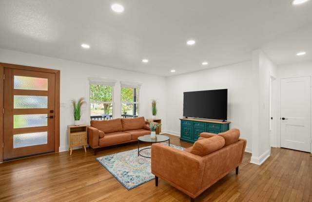 1207 Romeria Drive Gallery 4