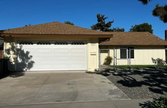 Charming Lake Forest Single Story Home - Available Now! - 24371 Osprey Street, Lake Forest, CA 92630