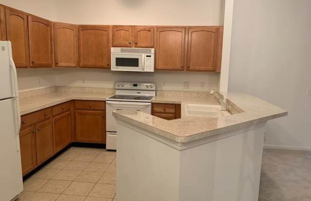 2802 S knithtsbridge Gallery 3