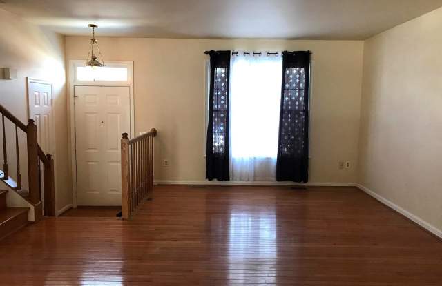 14728 GROBIE POND LANE Gallery 2
