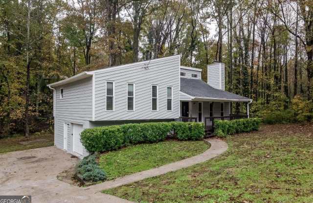 3881 Sugar Creek Drive - 3881 Sugar Creek Drive, Douglas County, GA 30135