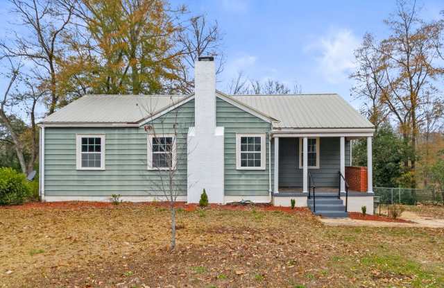 Charming Circlewood Cottage Available NOW! photos photos