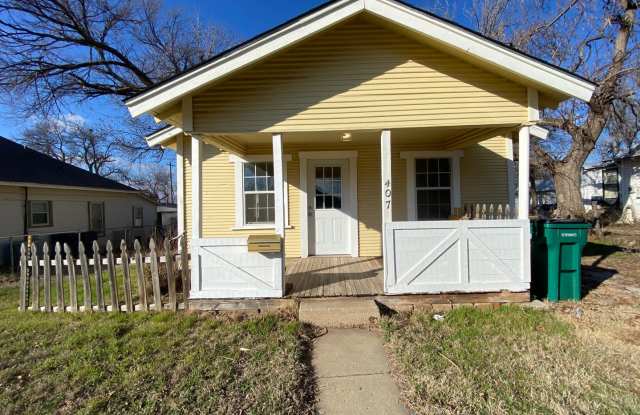 Charming Three Bedroom Home Located in OKC photos photos