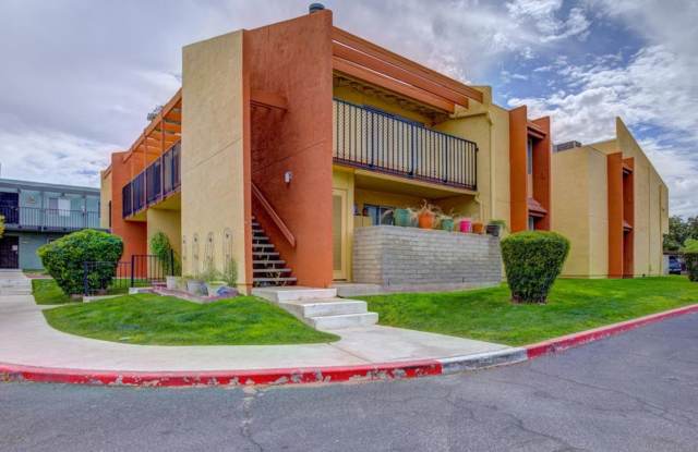 2 Bedroom, 2 Bathroom with Community Pool! photos photos