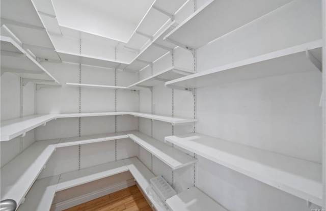 16685 South Pacific Avenue Gallery 3