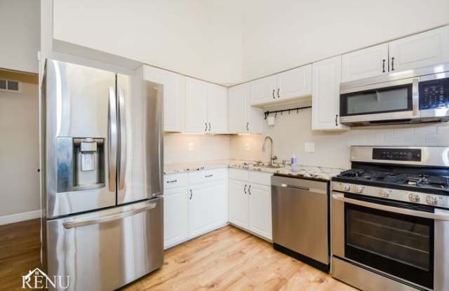 118 Brookside Court Gallery 3