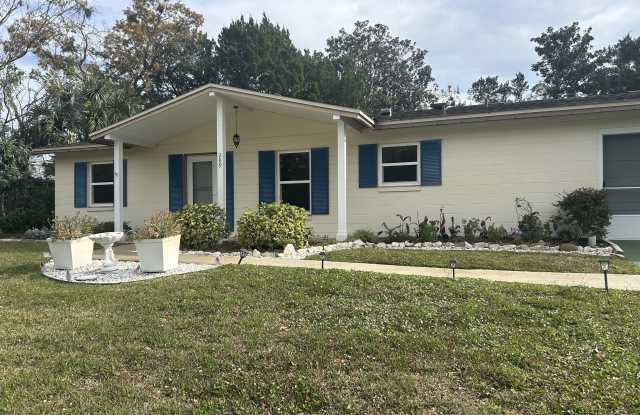 289 Deltona Boulevard photos photos