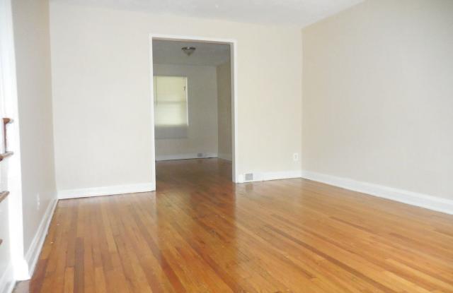 3933 Rokebey Rd Gallery 2