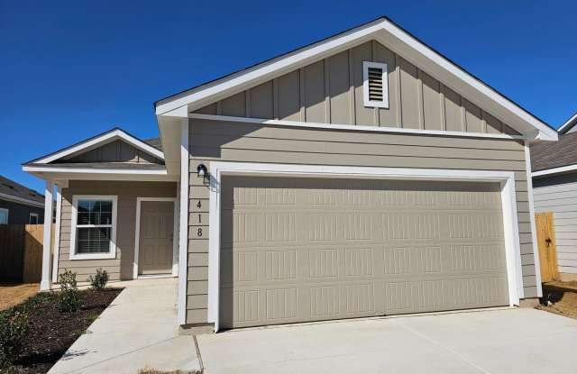 3 Bed / 2 Bath Single Story in Bastrop Grove Neighborhood photos photos