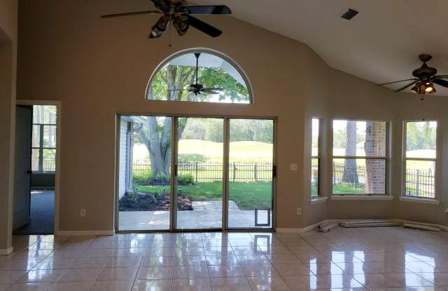 1556 LINKSIDE DR Gallery 2