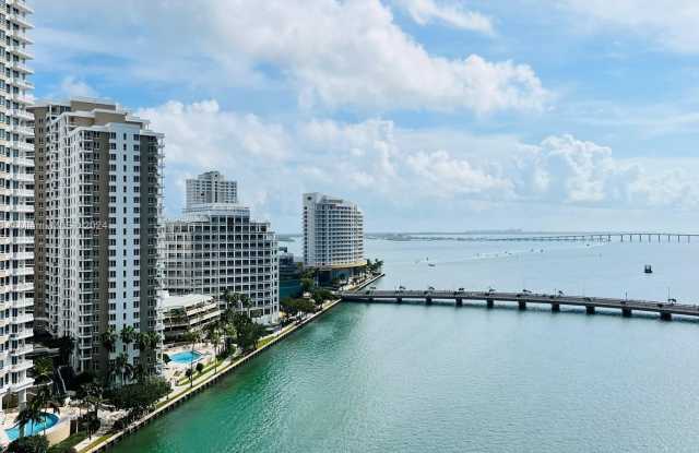 495 Brickell Ave photos photos