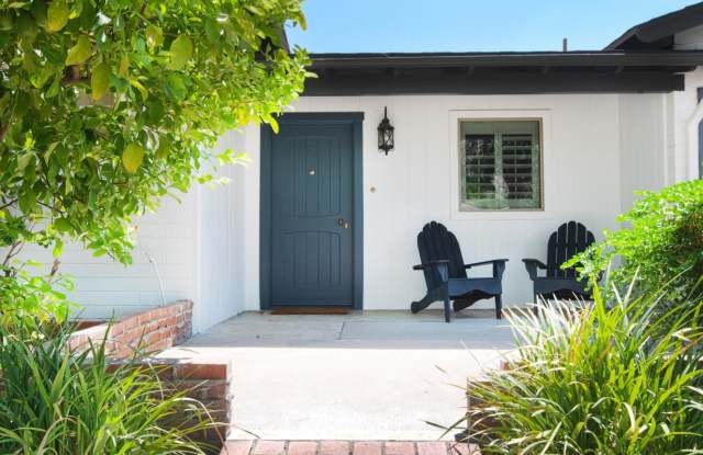 5709 E MONTEROSA Street Gallery 4