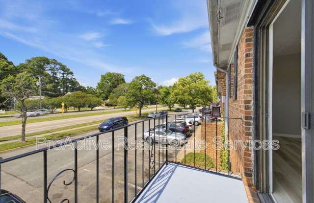 1458 Gabriel Dr Gallery 3