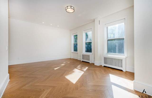 82 West 12th Street Gallery 2