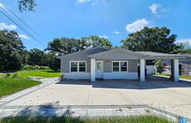 Charming 4 Bedrooms 3 Bathrooms Home for Rent in Lakeland, FL photos photos