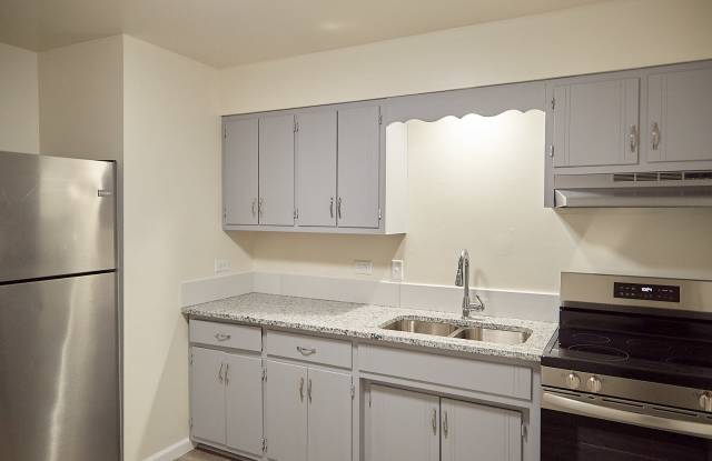 409 Mondamin Street Unit #7 photos photos