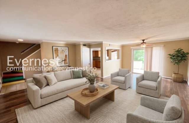 418 Lakebend Place Gallery 2
