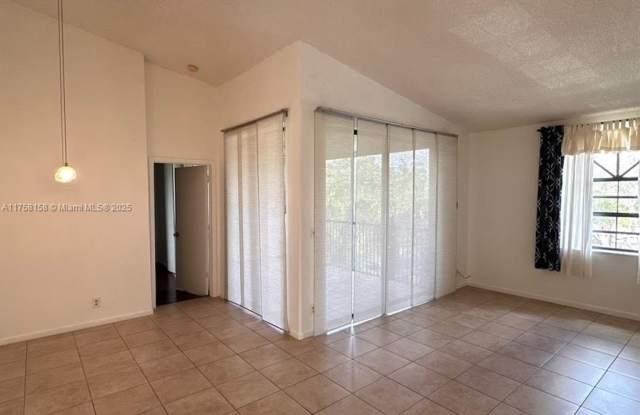 10791 NW 14th St - 10791 Northwest 14th Street, Plantation, FL 33322