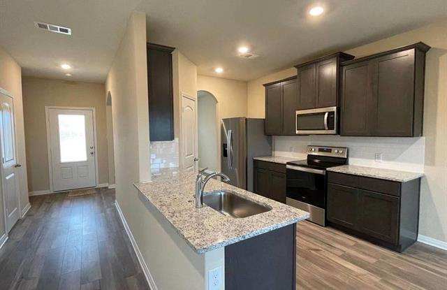 2221 Dahlia Way Gallery 4