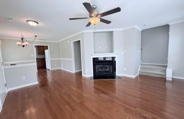 9812 Grettle Court Gallery 2