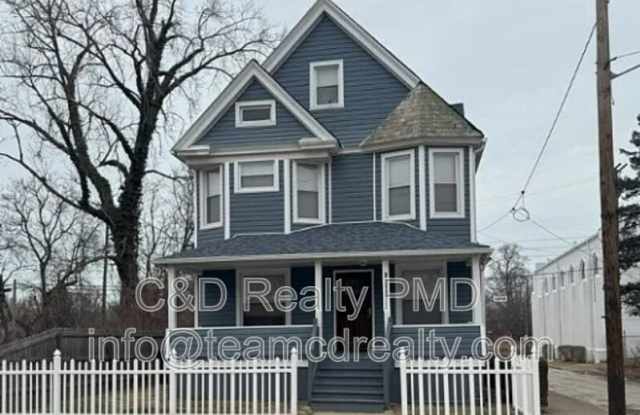 10749 Hull Avenue Gallery 2