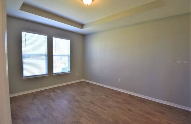 2444 BEACON LANDING CIRCLE Gallery 4