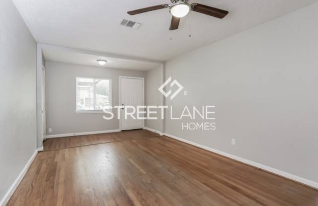 2112 Dewberry Lane Gallery 4