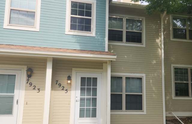 2-Bedroom 1 car garage, Townhome in District 20- Near Rampart photos photos