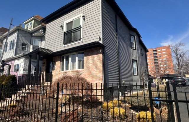 325 Murray St - 325 Murray Street, Elizabeth, NJ 07202 325 Murray St - 325 Murray Street, Elizabeth, NJ 07202