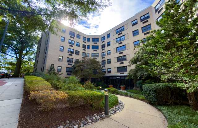 Bright and Peaceful One-Bedroom with Built-Ins and Rooftop Views - 1801 Clydesdale Place Northwest, Washington, DC 20009 Bright and Peaceful One-Bedroom with Built-Ins and Rooftop Views - 1801 Clydesdale Place Northwest, Washington, DC 20009