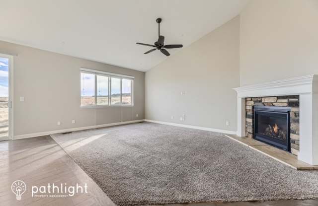 7686 Oasis Drive Gallery 3