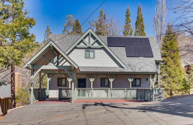 1056 Sandalwood Dr Gallery 2