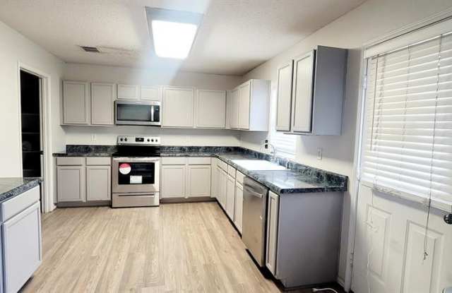 3609 Willow Creek Trail Gallery 4