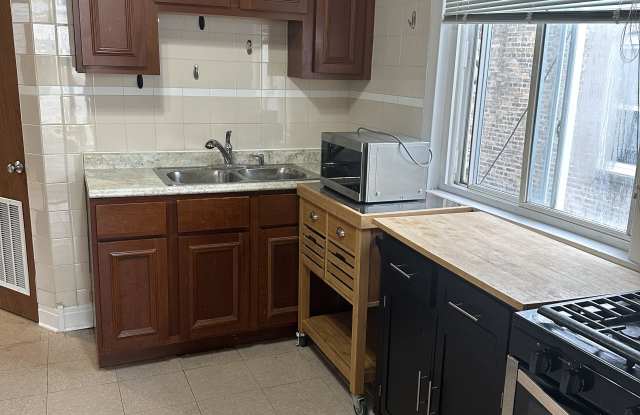 4950 W Warwick Ave photos photos