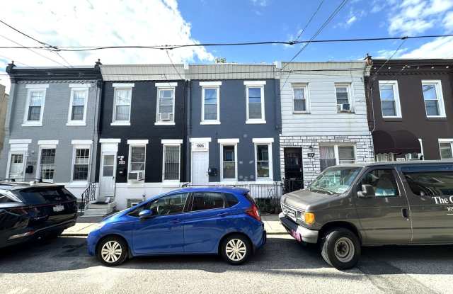 Stunning 2-Bedroom Townhome in Point Breeze! Available mid-November! Gallery 3