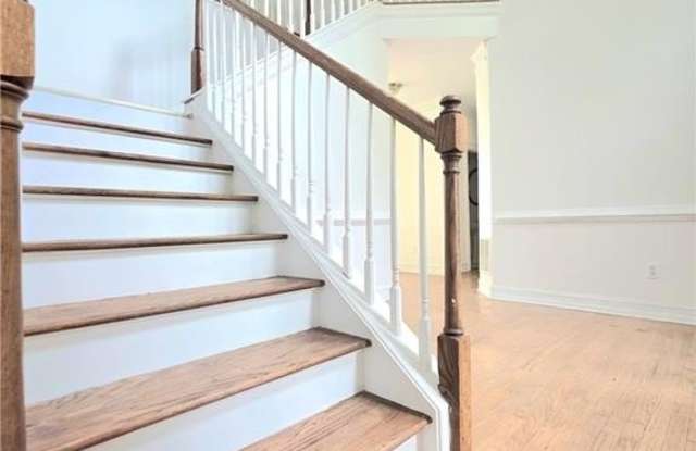 3385 Wellbrook Drive Gallery 3