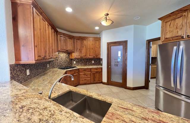 2264 GRANADA HLS Gallery 4