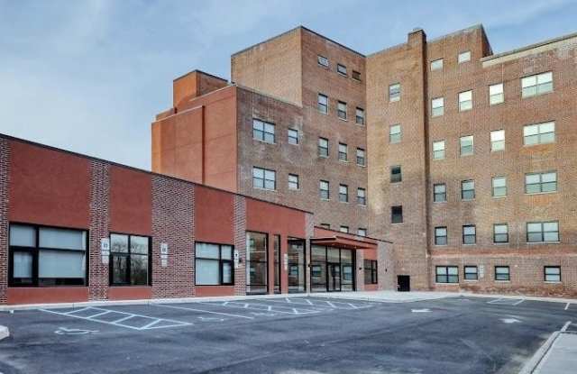 211 PENNINGTON AVE - 211 Pennington Avenue, Passaic, NJ 07055