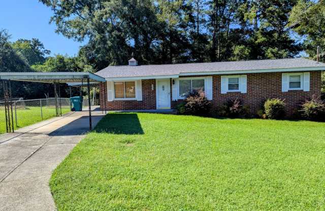 Fully Updated 3 Bedroom Home For Rent photos photos