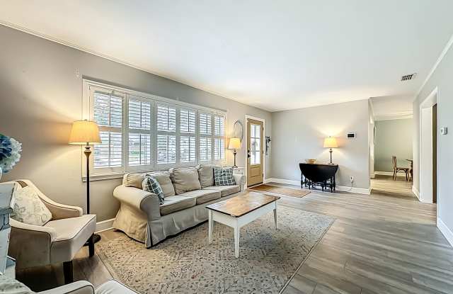 5553 SALERNO Road Gallery 3
