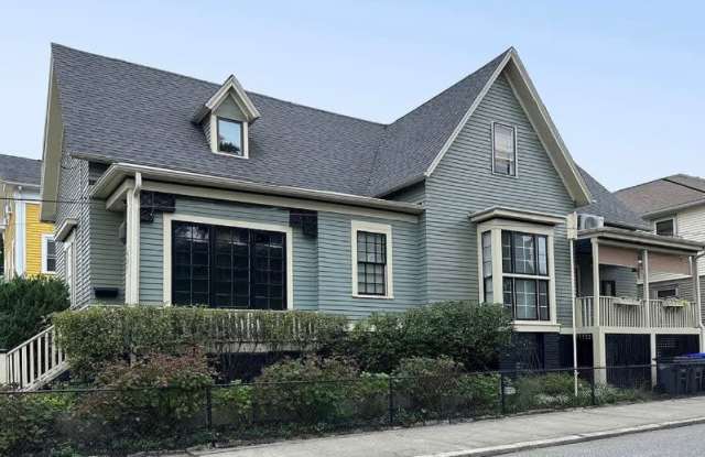 481 Pine Street - 481 Pine Street, Providence, RI 02907